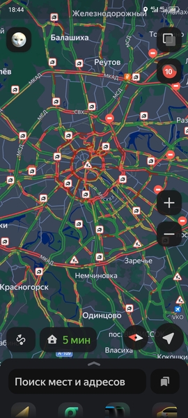 В Питере снова снег...