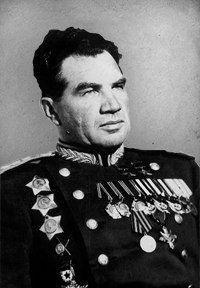 Полководцы Победы:  «При параде»