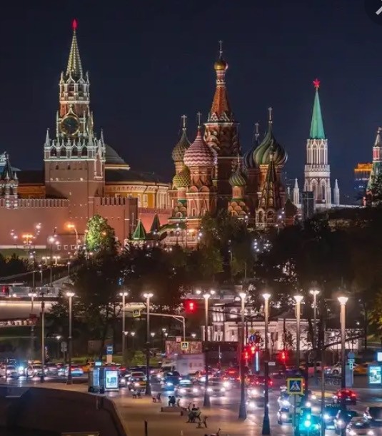 Снимки массивной черной дыры Стрелец A в центре Млечного Пути