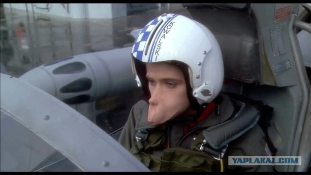 Женщина узнала об измене парня благодаря видео с нарушителями правил аренды самокатов Яндекса