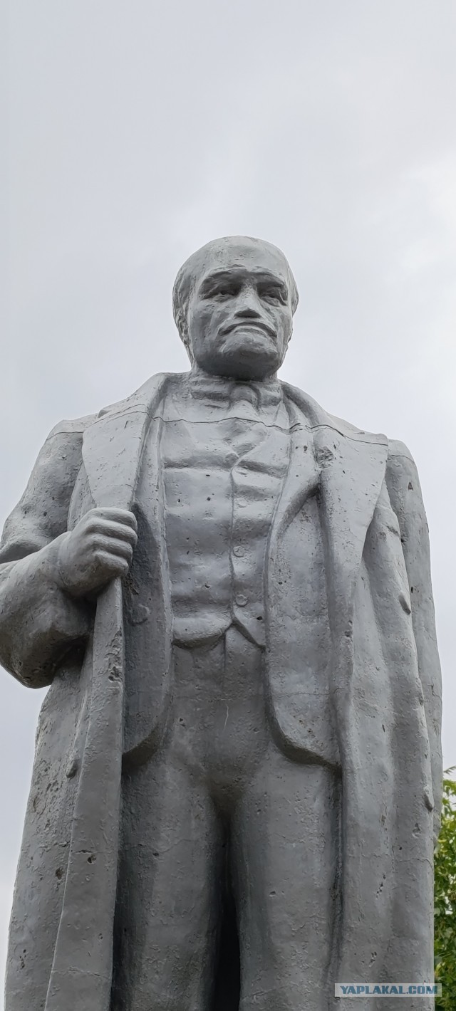 Ленин разный