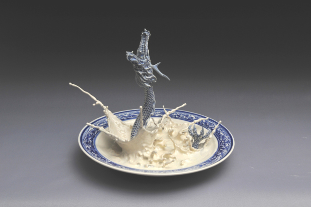 Сказочный дракон в тарелке от Johnson Tsang