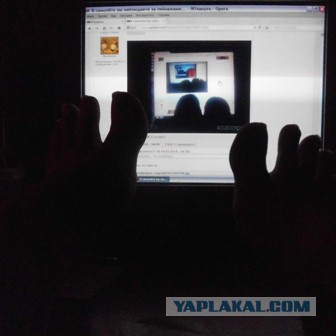 В самолёте вы наблюдаете за пейзажами...