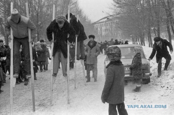 Рожденным в СССР