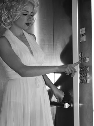 Кидман надоела, захотел Мерлин Монро