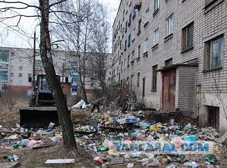 В Петербурге решили наказать жителя, облагородившего придомовую территорию за свой счет