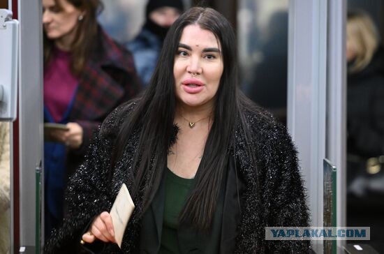 25-летнюю учительницу из Ленобласти обвинили в сексуальных домогательствах к ученику 4 класса.