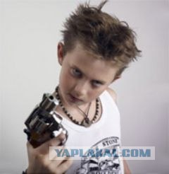 Брутален