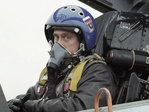 Су-27 пресёк попытку истребителя НАТО приблизиться к самолёту Шойгу над Балтикой