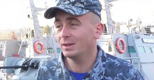 Три корабля ВМС Украины пересекли российскую границу