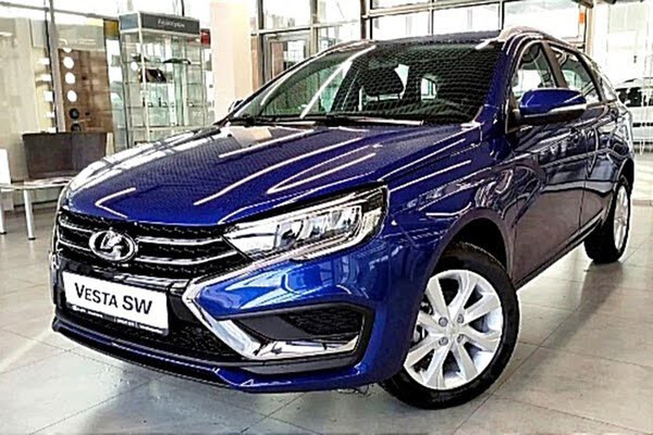 Lada Vesta в Белоруссии почти на полмиллиона рублей дешевле чем России, машины быстро раскупают