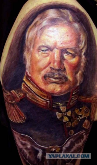 Реалистичные татуировки с изображением известных героев