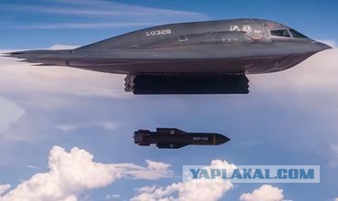 Протестующие в Гонконге у здания генконсульства США