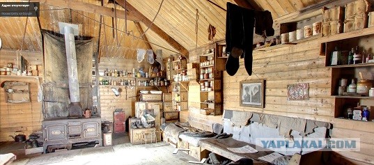 Секретная дверь