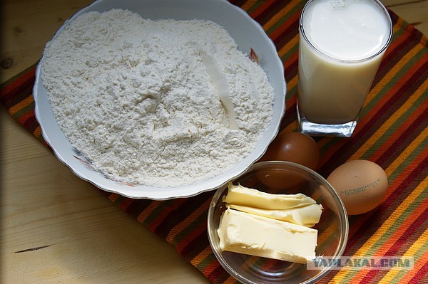 Сборная рыбная солянка, С расстегаями