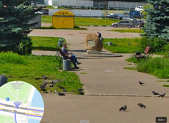 В Иванове мальчик нашёл ошибку на мемориальном камне Пушкину, установленном 20 лет назад