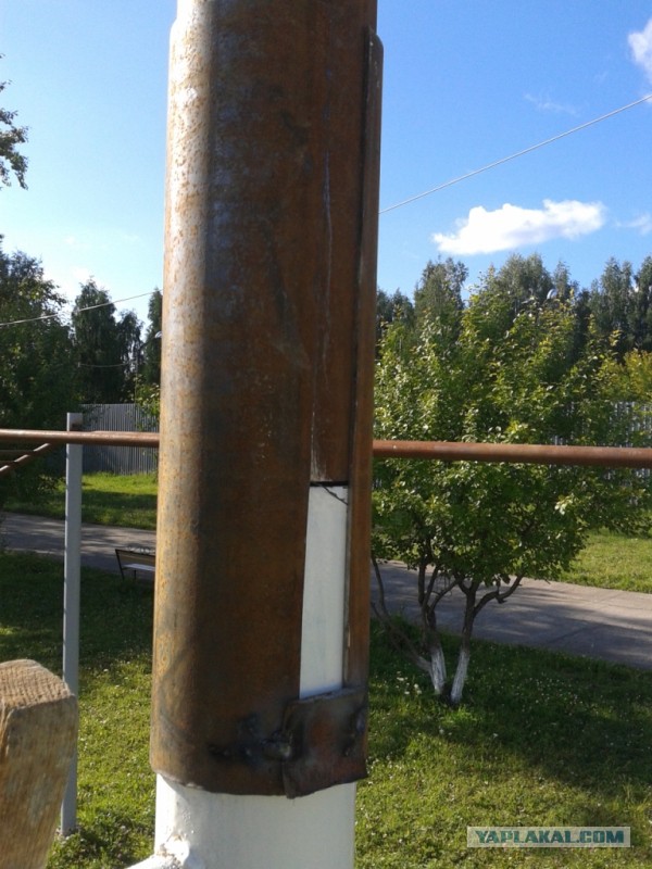 Мегарукажопим спортивную площадку.