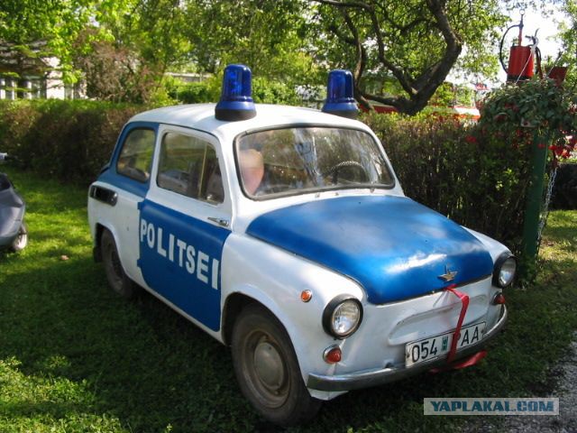 Полицейские Машины Мира