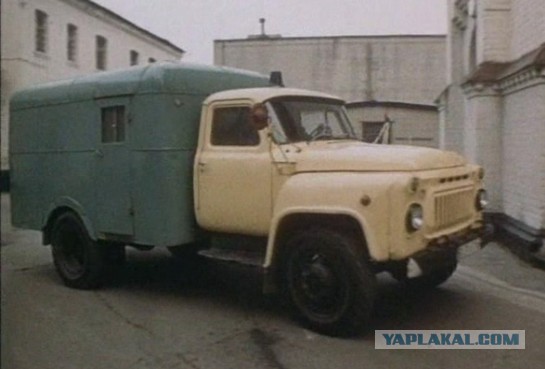 Как я ночью на трассе автобус толкал