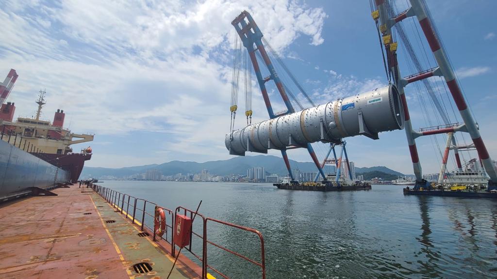 веневский элеваторный комплекс жак. цемент. газохимический комплекс амурская область транспортировка. танкер с зерном. 5 тысячи тонн\.