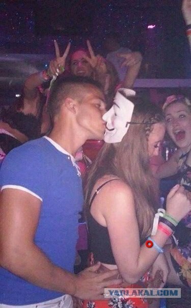 Ужасы и приколы из соцсетей 18+