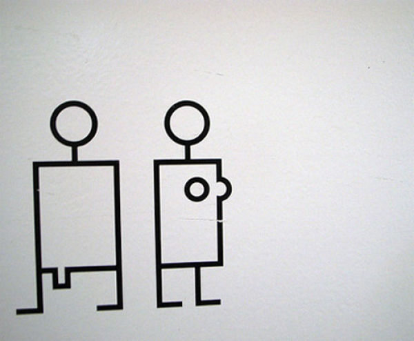 Как обозначают мужские и женские туалеты.