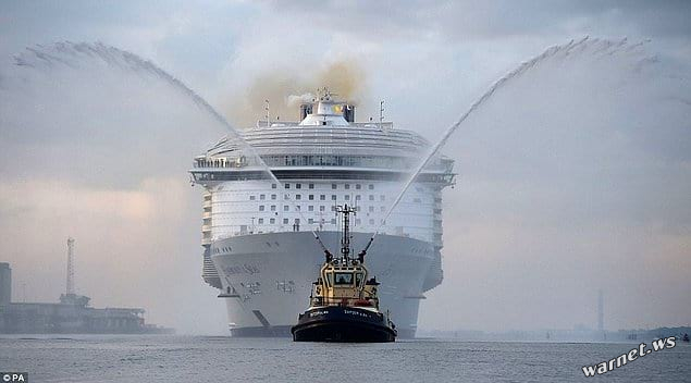 О новом городе развлечений на воде: инаугурационный круиз на гиганте Harmony of the Seas