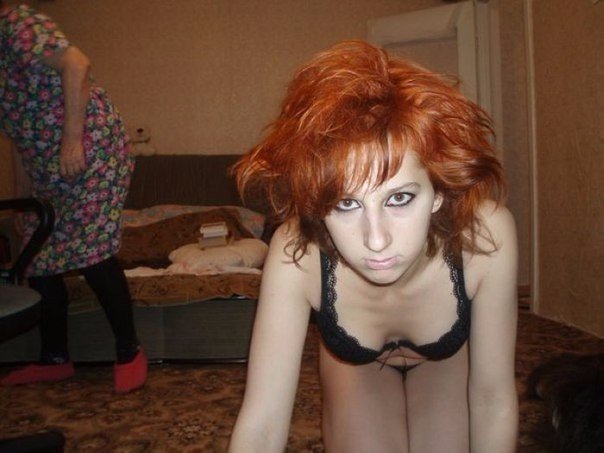 Давай я тебя ещё вот в этой позе сфоткаю