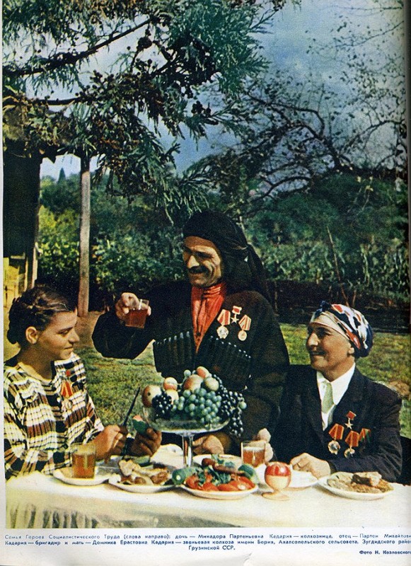 20 век в цвете. СССР 1951 г. Наша страна 70 лет назад