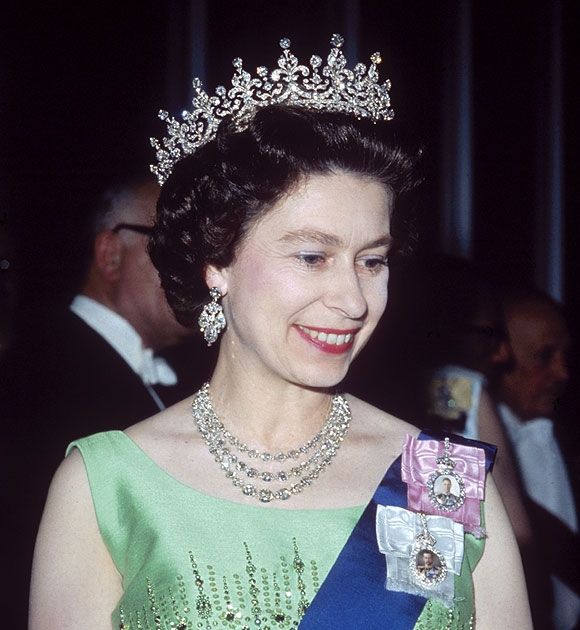 "Они  там  все  страхолюдины!"