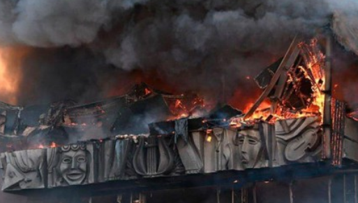 На отстройку нового театра в Хабаровске вместо сгоревшего нужно 10 млрд руб