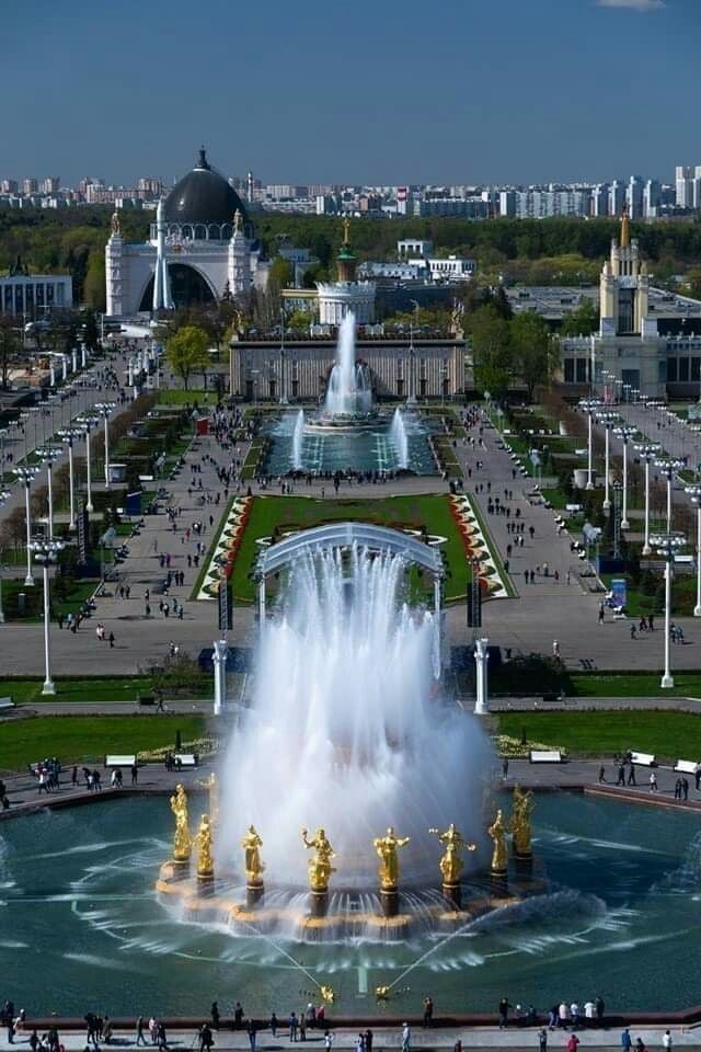 Москва и москвичи. Двадцатый век. 21.04.25
