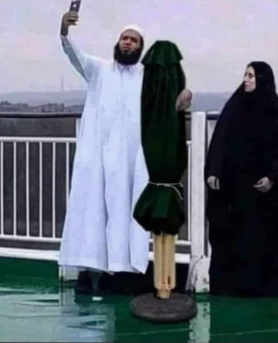 Как бы нас не зацепило
