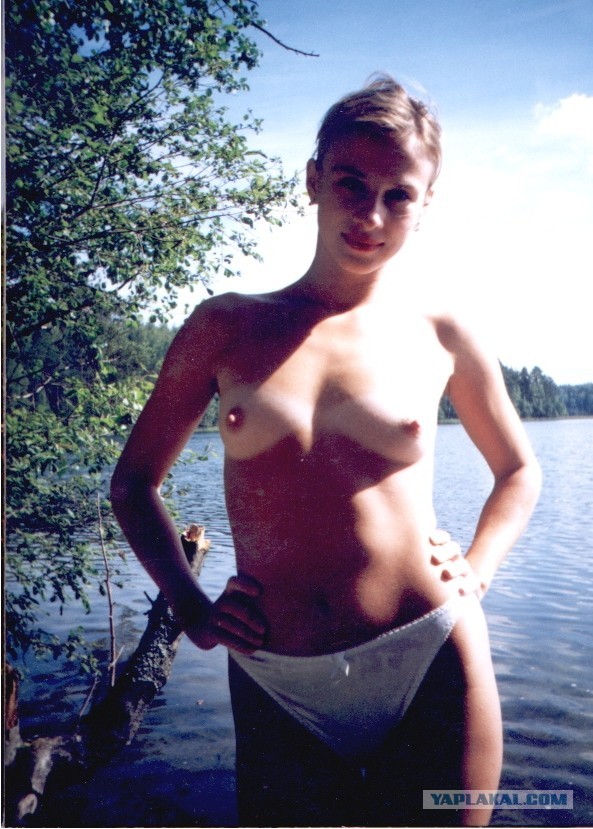 Девчата из 90-х и 00-х