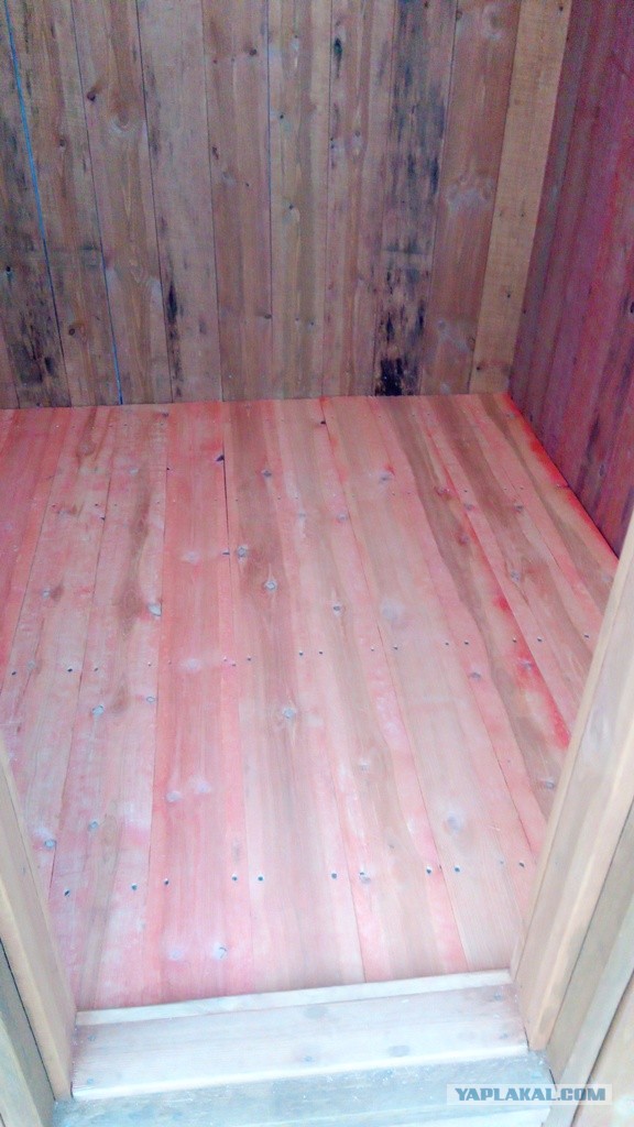 Психанул. Дачный сортир «king size»