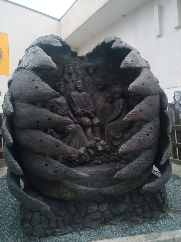 В Нововоронеже открыли новый памятник Аленке