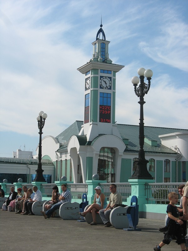 Часы в наших городах