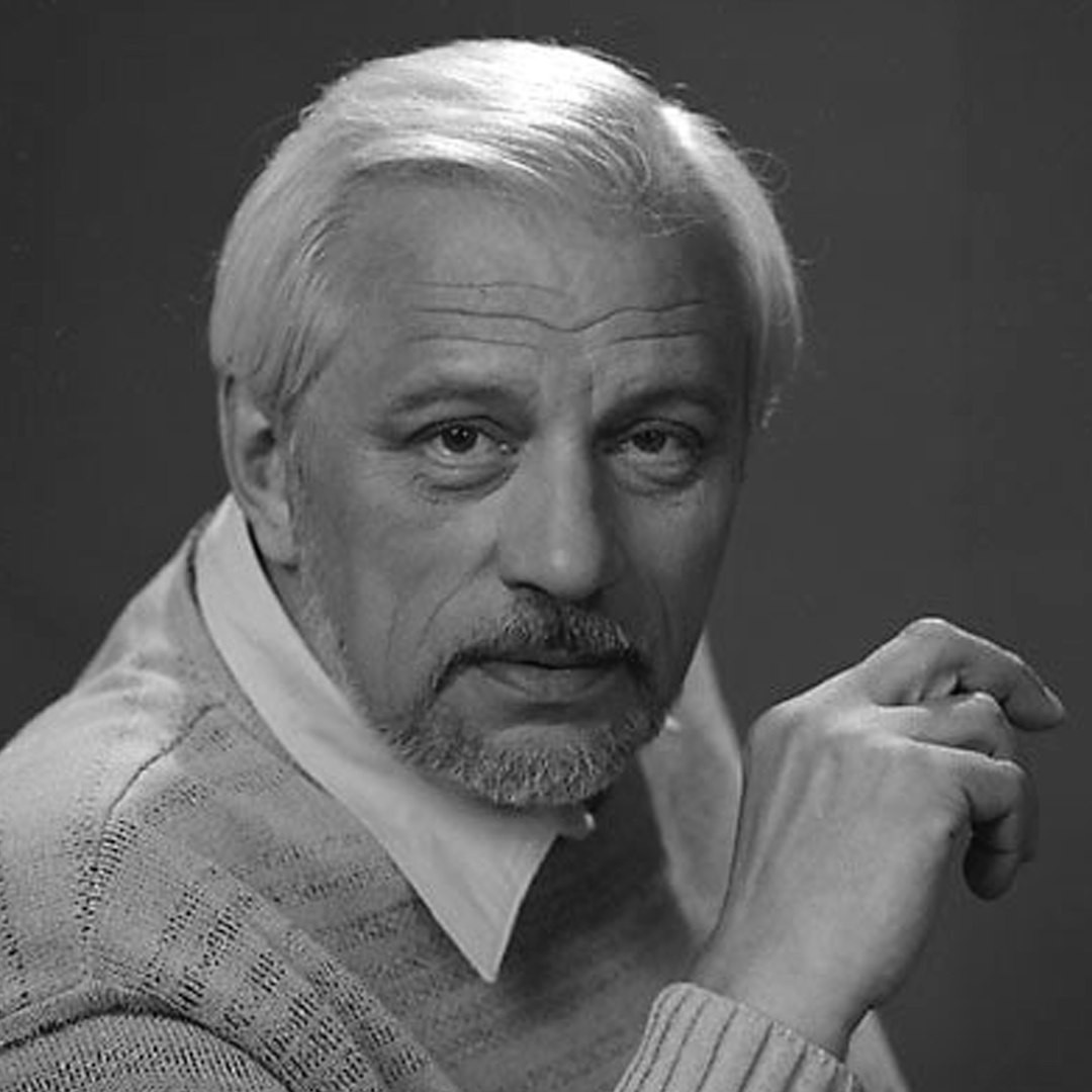 Умер артист и телеведущий Владимир Сафронов