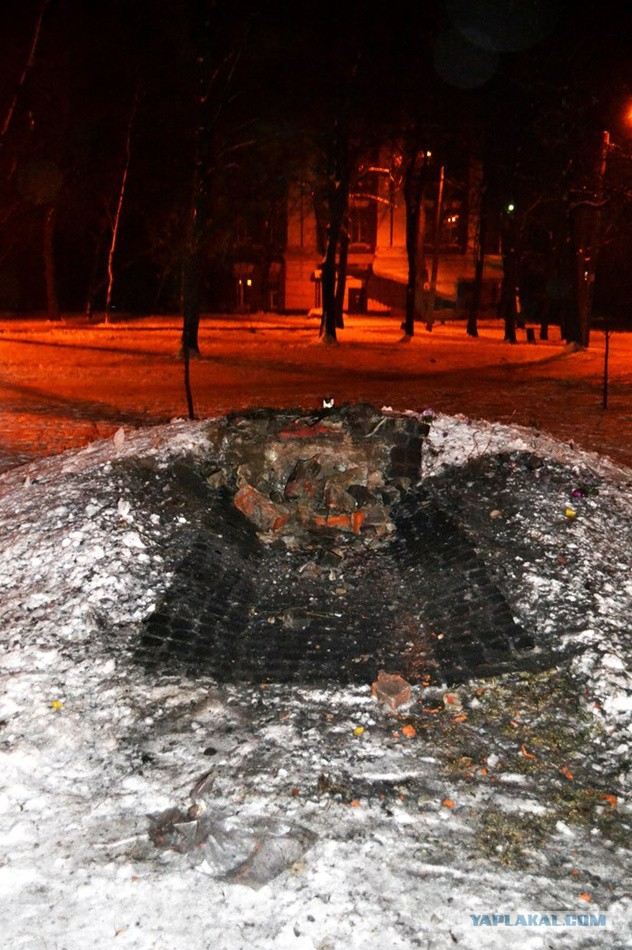 Памятник воинам "Украинской повстанческой армии"