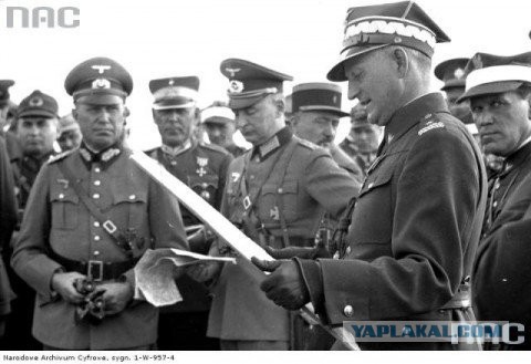 1939 г. Польша и Финляндия. Две девы