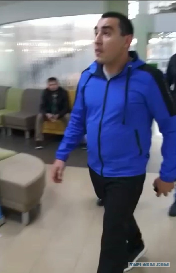 «Вооружился кастетом и подкараулил в банке»: мужчине проломили череп из-за конфликта в родительском чате [18+]