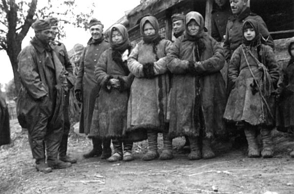 Снимки Захария Захариевича Виноградова. 1910-е. На Волге