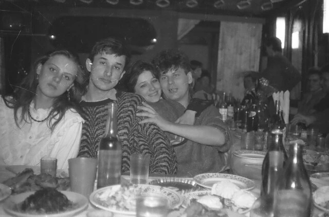 Интересные фотографии 1990-х 12.04.24