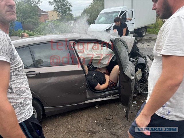 «ГАЗель» и «BMW» лобовое