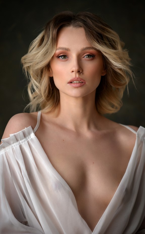 Девушки с маленькими глазами