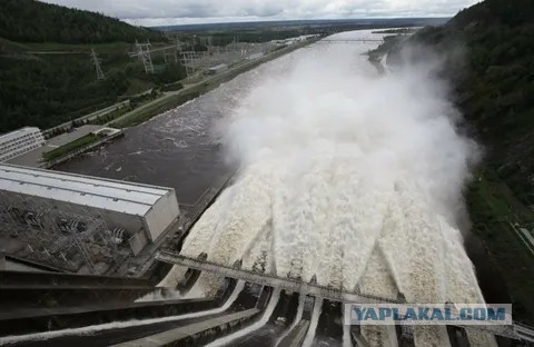 Загадка природы, которая ставит учёных в тупик: откуда самый высокий в мире водопад берёт 300 тонн воды ежесекундно