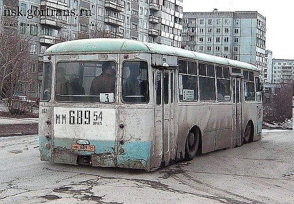 Сотрудники ГИБДД пресекли акцию лоурайдеров