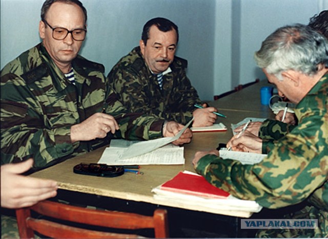 Генерал Романов: что случилось с командующим федеральными войсками в Чечне