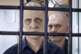 Малолетки развлекаются...