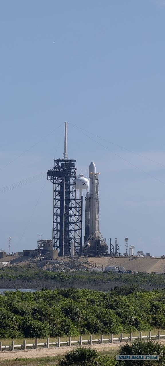 Тяжелая ракета Falcon Heavy запустила новейший космический телескоп Nancy Grace Roman — сразу и с первой попытки